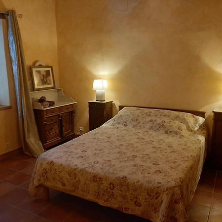 Domaine De Cousignac Bed and Breakfast Bourg-Saint-Andéol Buitenkant foto